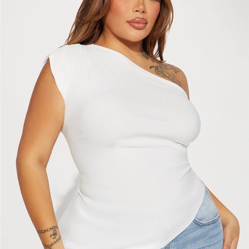 Fashion Nova Elegant White One-Shoulder Top